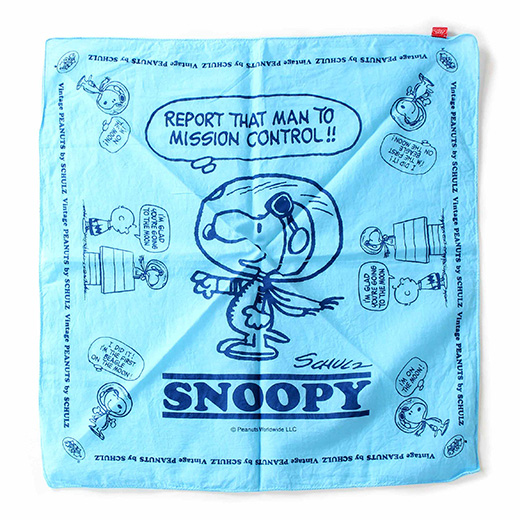 Snoopyバンダナ Snoopy Astronaut柄 Peanuts Surf S Up Boofoowoo Co Ltd News Snoopy Co Jp 日本のスヌーピー公式サイト